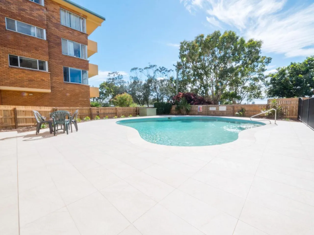 Διαμέρισμα Golden Shores Unit 3 21 Landsborough Parade Καλούντρα